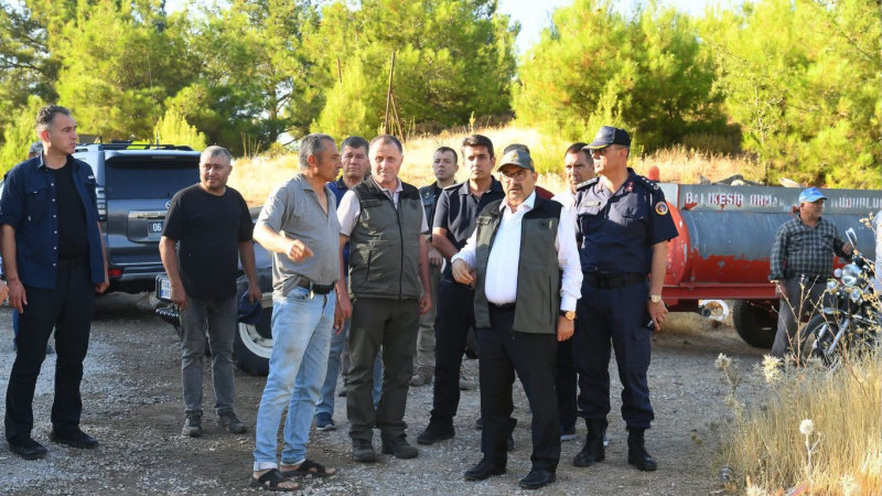 Balıkesir Gömeç'te Orman Yangını: Vali Ustaoğlu Sahada İncelemelerde Bulundu